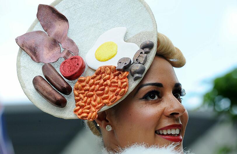 Royal Ascot - die schrägste Hut-Parade der Welt!