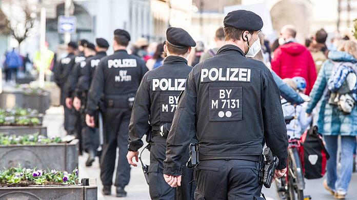 Die Ermittlungen im Komplex "Nightlife" rund um Münchner Polizisten gehen weiter. (Symbolbild)