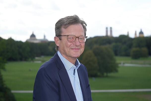 Der Grünen-Landtagsabgeordnete und Chef des Bund Naturschutz Christian Hierneis ist skeptisch, was Sommerspiele in München betrifft. Der Grünen-Landtagsabgeordnete und Chef des Bund Naturschutz Christian Hierneis ist skeptisch, was Sommerspiele in München betrifft.