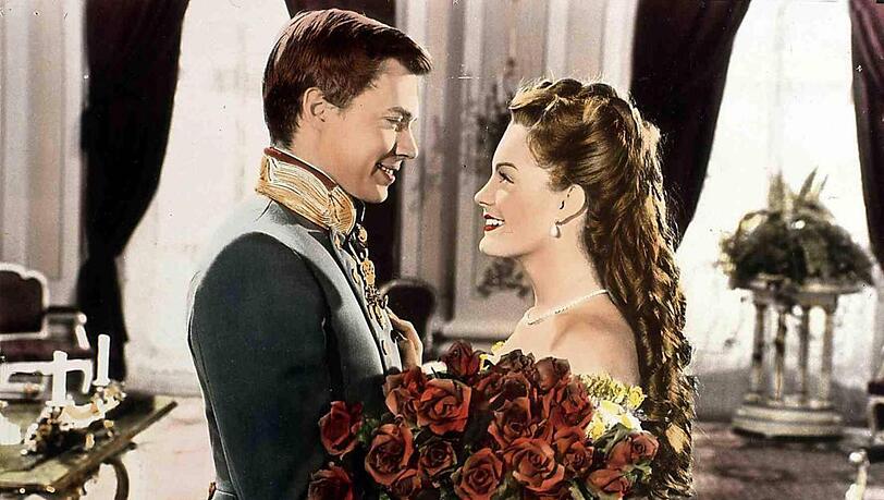 Mehr Einblicke in die Welt von Sisi als die im Films von 1956 von Sisi bekommt man in Possenhofen.