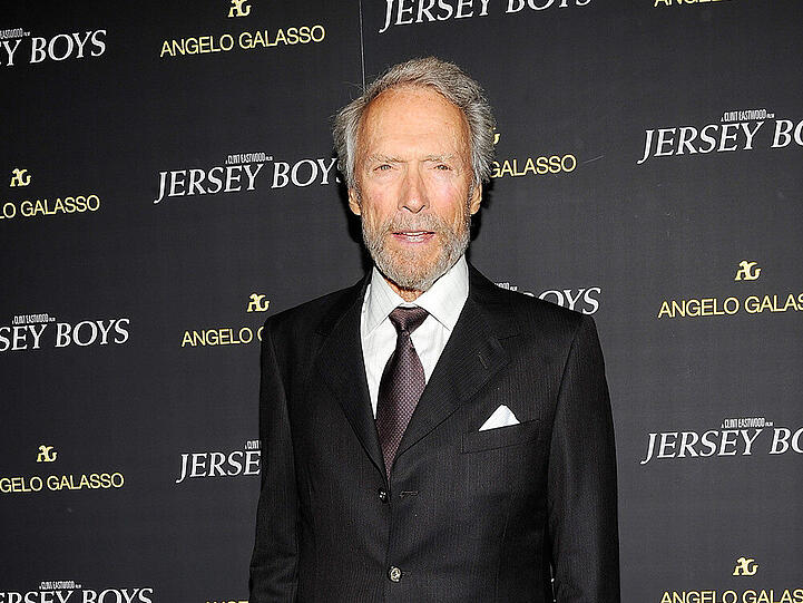Clint Eastwood scheint sich neu verliebt zu haben