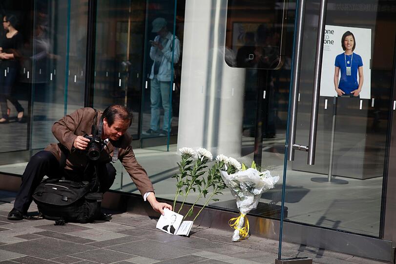Bilder: So trauert die Welt um Visionär Steve Jobs