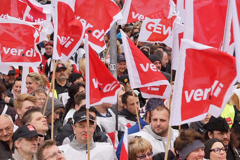 Bilder von der Demo.