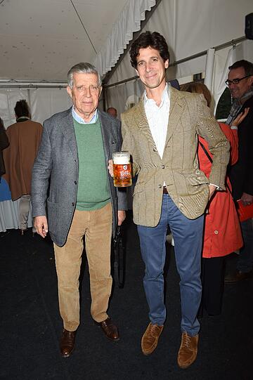 Graf Veith und Sohn Ignaz zu Toerring -Jettenbach mit eigenem Bier