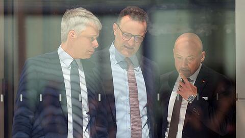Die Unions-Fraktionsspitze will im Richterstreit nichts überstürzen.