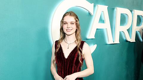 Summer H. Howell spielt die junge Carrie White. In einem Interview spricht sie &uuml;ber ihre Erfahrungen am Set.
