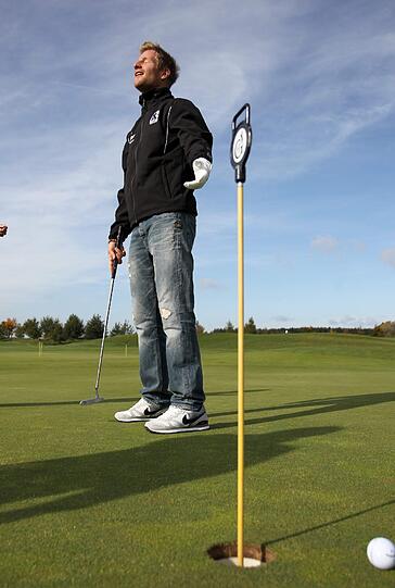 Der TSV 1860 beim Golfen auf Gut Häusern. Die Bilder