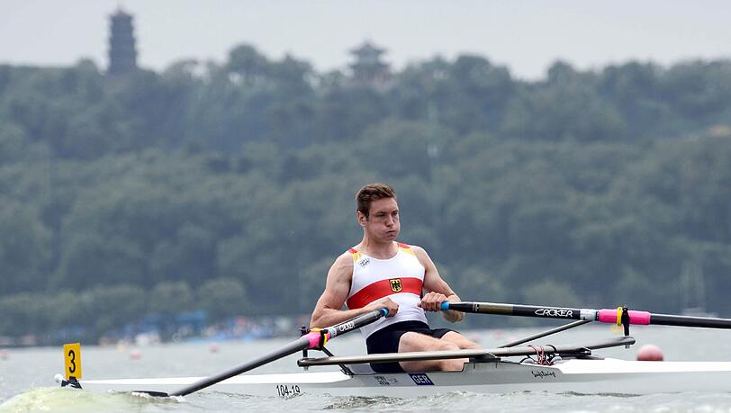 Tim Ole Naske auf dem Weg zur Goldmedaille bei den Olympischen Jugendspielen in Nanjing. Tim Ole Naske auf dem Weg zur Goldmedaille bei den Olympischen Jugendspielen in Nanjing.