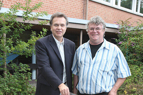 Monieren falsches Zahlenmaterial aus dem Schulamt: die Schulleiter Reiner Mehler (rechts) und Ludwig Beetz.