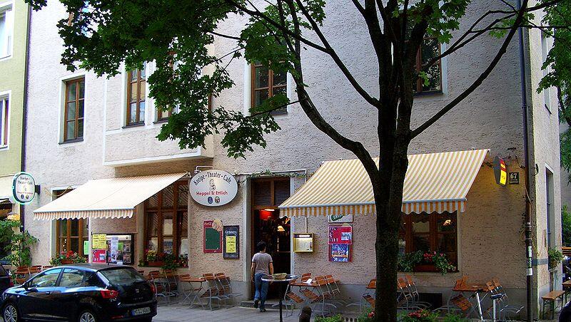 Theater und Kneipe Heppel und Ettlich in München-Schwabing. Theater und Kneipe Heppel und Ettlich in München-Schwabing.