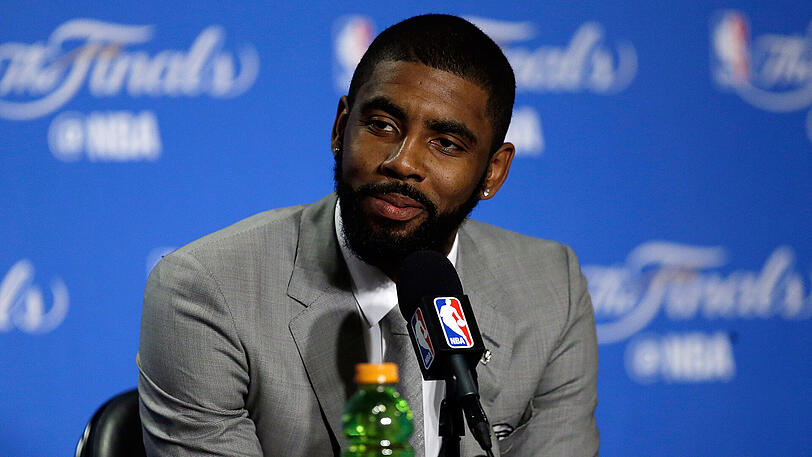 Kyrie Irving spielt ab sofort bei den Boston Celtics.