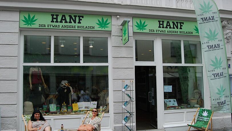Der Hanfladen in der Theaterstraße.
