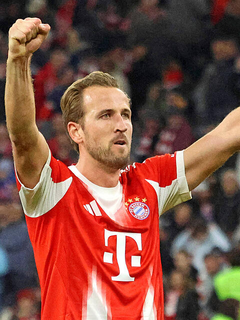 "Er ist wahrscheinlich gerade in Europa der kompletteste Stürmer", muss selbst BVB-Star Nico Schlotterbeck zugeben – und meint damit natürlich Bayerns Harry Kane!