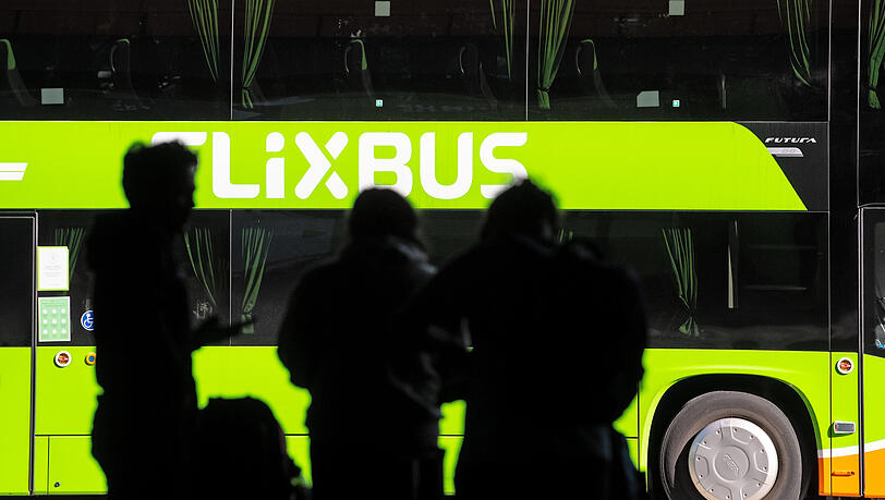 Der Fernbusanbieter Flixbus begann 2011 als Geschäftsidee dreier Studenten. Das Start-up setzte sich in den folgenden Jahren gegen alle Konkurrenten durch. Der Fernbusanbieter Flixbus begann 2011 als Geschäftsidee dreier Studenten. Das Start-up setzte sich in den folgenden Jahren gegen alle Konkurrenten durch.