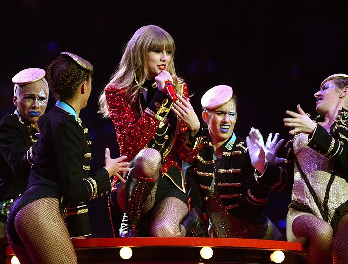 Die MTV Europe Music Awards 2012 - sehen Sie hier die besten Bilder der Mega-Show aus Frankfurt.