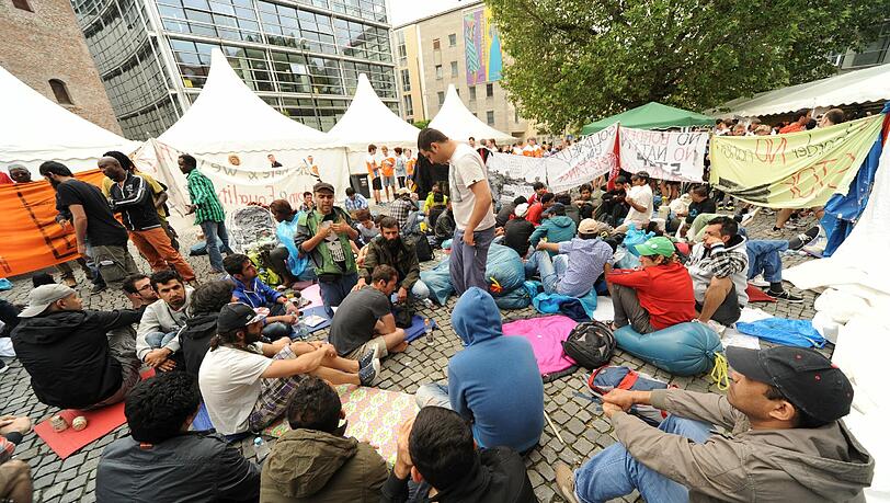 Hungerstreik am Rindermarkt. Hungerstreik am Rindermarkt.