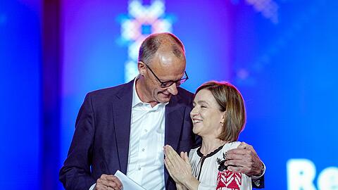 Höhepunkt des Besuchs war ein gemeinsamer Auftritt bei einer großen Unabhängigkeitsparty.