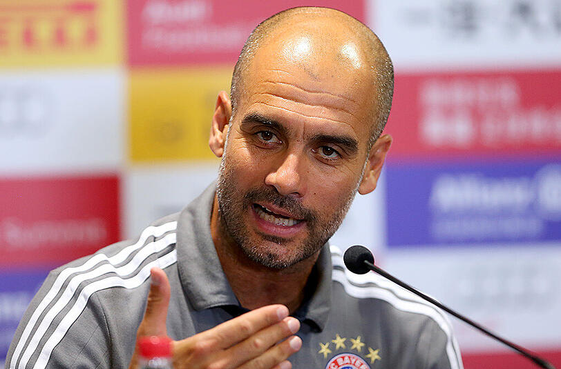 Bayern-Trainer Pep Guardiola berichtet über seine ersten Shanghai-Eindrücke.