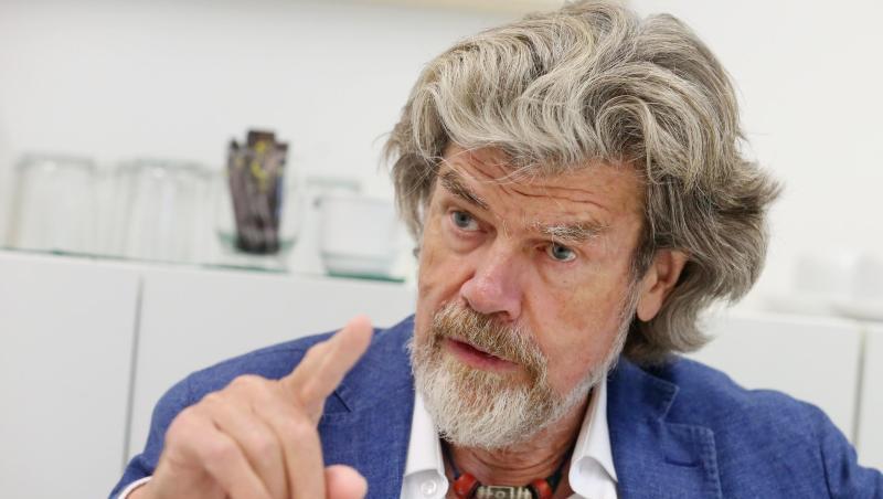 Bergsteiger Reinhold Messner gestikuliert. Foto: Roland Weihrauch/dpa/Archivbild Bergsteiger Reinhold Messner gestikuliert. Foto: Roland Weihrauch/dpa/Archivbild