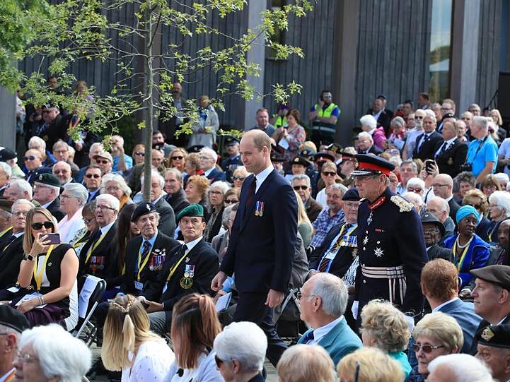 Prinz William nimmt an den Ferlichkeiten zum 75. Jahrestag des D-Day am National Memorial Arboretum in Alrewas bei Lichfield, Staffordshire, teil.