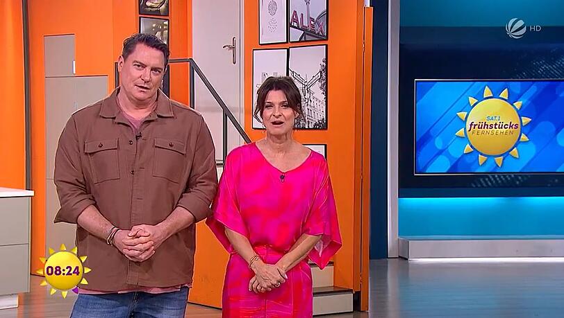 Benjamin Bieneck und Marlene Lufen führten am Mittwoch durch das "Frühstücksfernsehen". Die Moderatorin musste einen frechen Spruch über sich ergehen lassen.