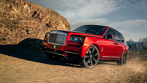 "Effortless everywhere" lautet das Motto: Ohne Anstrengung soll der Rolls-Royce Cullinan überall hinkommen.