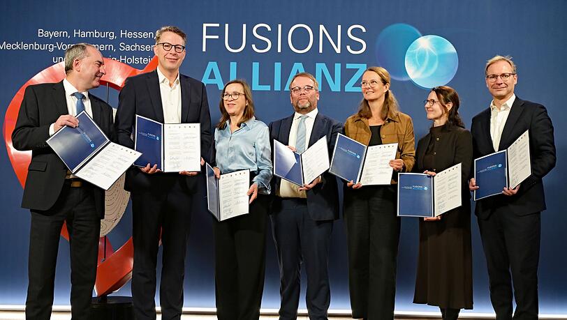 Sechs Bundesländer wollen ihre Stärken bei der Fusionsforschung in der neuen "Fusionsallianz" bündeln. Sechs Bundesländer wollen ihre Stärken bei der Fusionsforschung in der neuen "Fusionsallianz" bündeln.
