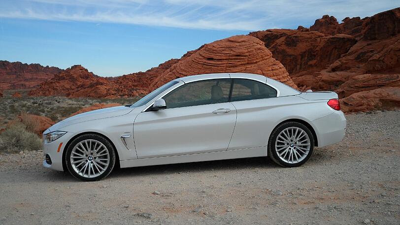 ...und in geschlossenem Zustand im bunten "Valley of Fire" bei Las Vegas.