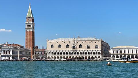 Venedig verlangt von Tagestouristen jetzt zehn Euro Eintritt. (Archivbild)
