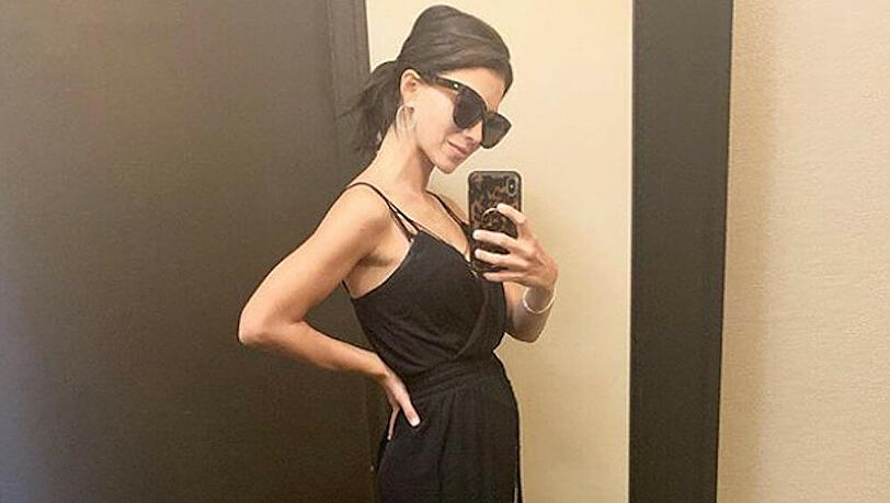 Hilaria Baldwin zeigt ihren Babybauch