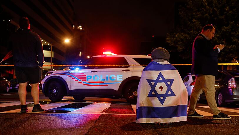 Die tödliche Attacke erschüttert die USA und die Hauptstadt Washington. Die tödliche Attacke erschüttert die USA und die Hauptstadt Washington.