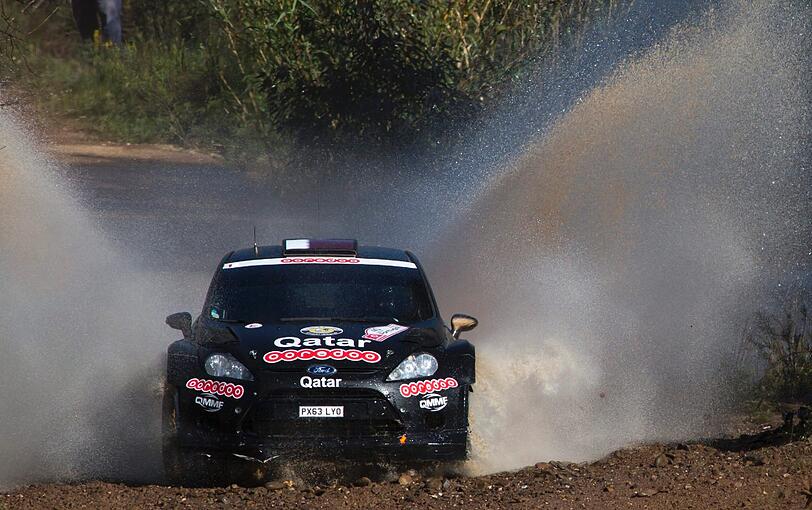 Nasser Al-Attyah aus Katar fährt Ford Fiesta RRC während der 4. Etappe der Rallye de Portugal 2014 in Loulé, Algarve, Süden von Portugal.