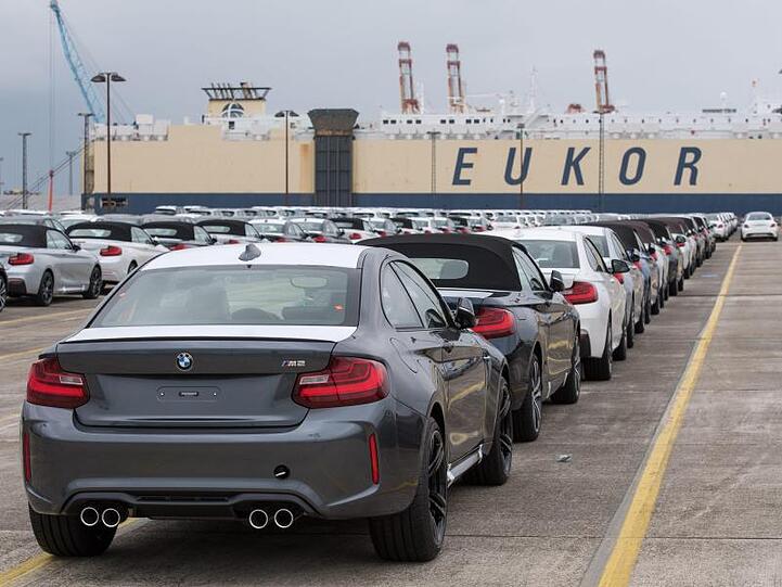 In China, wo der BMW-Konzern ein Viertel seiner Autos verkauft, stieg die Nachfrage im März um 12,5 Prozent.