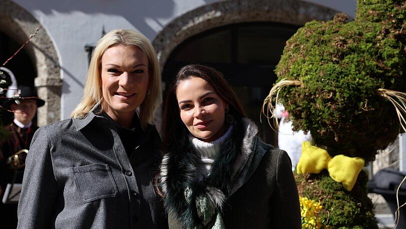 Maria Höfl-Riesch und Mary-Ann Schoeller in Kitzbühel.