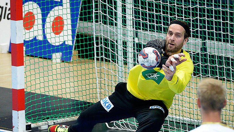 Silvio Heinevetter, der Torwart der deutschen Handball-Nationalmannschaft, beim Spiel gegen Finnland. Silvio Heinevetter, der Torwart der deutschen Handball-Nationalmannschaft, beim Spiel gegen Finnland.