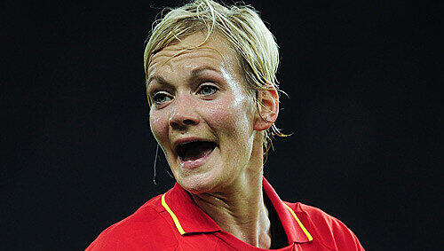 Deutschlands WM-Schiedsrichterin Bibiana Steinhaus. Deutschlands WM-Schiedsrichterin Bibiana Steinhaus.