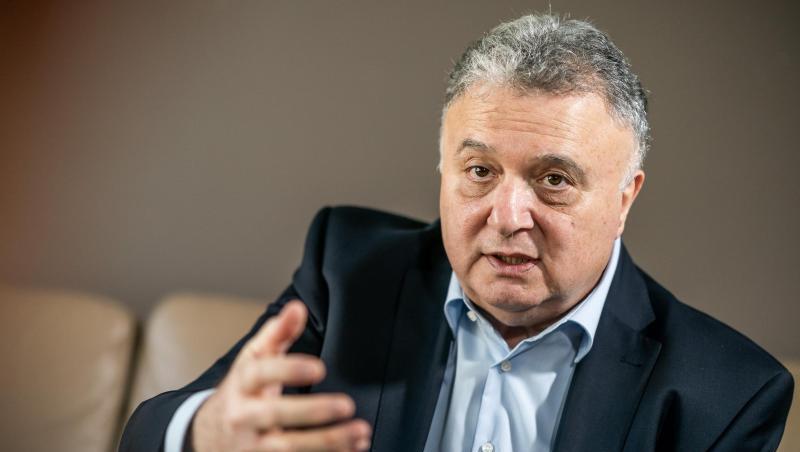 "Wir mögen manchmal Differenzen in politischen Fragen haben. Aber das heißt nicht, dass jemand antisemitisch ist, wenn er nicht mit uns einer Meinung ist", sagt Issacharoff. "Wir mögen manchmal Differenzen in politischen Fragen haben. Aber das heißt nicht, dass jemand antisemitisch ist, wenn er nicht mit uns einer Meinung ist", sagt Issacharoff.