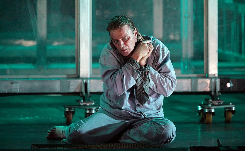 Beethovens "Fidelio" analog und digital in der Bayerischen Staatsoper.