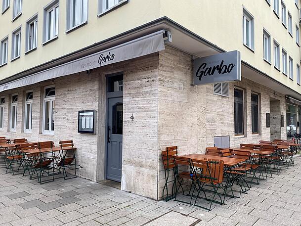 Aus der Osteria Josef ist die Weinbar Garbo geworden. Aus der Osteria Josef ist die Weinbar Garbo geworden.