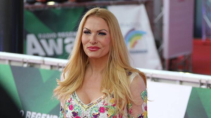 Sonya Kraus ist seit 23 Jahren mit ihren Freund Samy lliert.