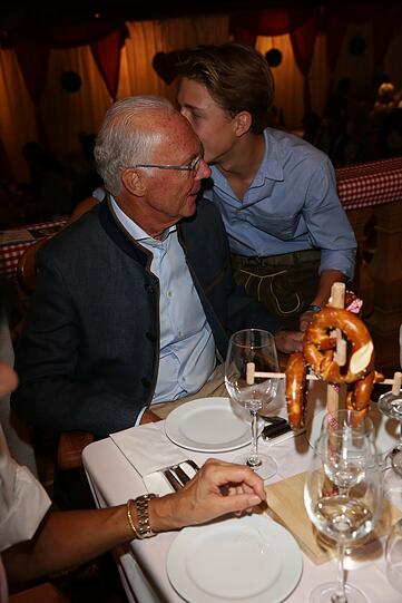 Franz Beckenbauer mit seinem Sohn Joel.