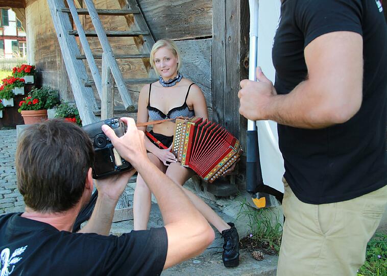 Der Schweizer Bauernkalender 2013: Hier gibt's die sexy Fotos vom Making-Of