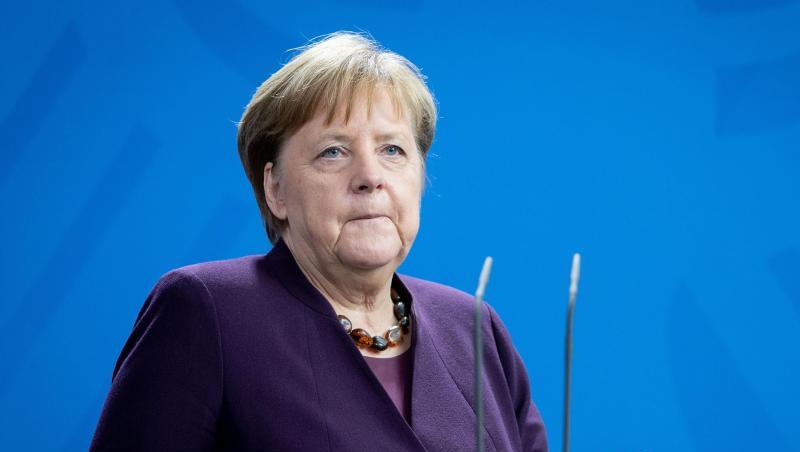 Angela Merkel hat zusammen mit ihrem Rückzug vom CDU-Vorsitz bereits im Oktober 2018 angekündigt, dass sie nicht für eine weitere Amtszeit im Kanzleramt zur Verfügung steht. Angela Merkel hat zusammen mit ihrem Rückzug vom CDU-Vorsitz bereits im Oktober 2018 angekündigt, dass sie nicht für eine weitere Amtszeit im Kanzleramt zur Verfügung steht.