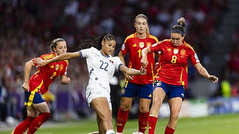 Eine gegen viele: schwerer Stand für Supertalent Sydney Schertenleib.