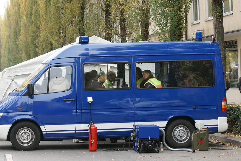Großrazzia in der Isarvorstadt: Die Münchener Polizei durchsuchte am Donnerstag mehrere Wohnungen in der Lindwurmstraße. Der Vorwurf: Organisierter Kontobetrug.