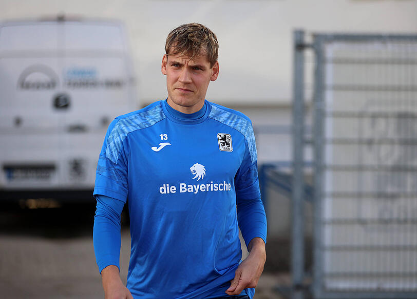 Als Ersatz für den gesperrten Tunay Deniz dürfte Max Christiansen (Foto) den Vorzug vor Philipp Maier erhalten. Als Ersatz für den gesperrten Tunay Deniz dürfte Max Christiansen (Foto) den Vorzug vor Philipp Maier erhalten.