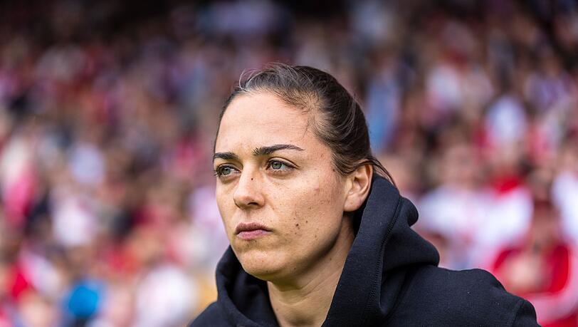 Muss die Drittliga-Fußballer des FC Ingolstadt verlassen: Trainerin Sabrina Wittmann. (Archivbild) Muss die Drittliga-Fußballer des FC Ingolstadt verlassen: Trainerin Sabrina Wittmann. (Archivbild)