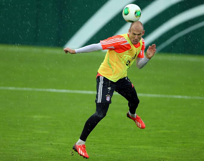 Bayern gegen Stuttgart. Die letzten Vorbereitungen vor dem Pokalendspiel in Berlin laufen. Hier sind die Bilder von der Trainingseinheit am Freitag.