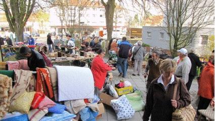 Bei Flohmarkt der Diakonie geht der Erlös an einen guten Zweck. Bei Flohmarkt der Diakonie geht der Erlös an einen guten Zweck.