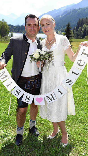 Glückliches Paar: Falk Raudies und Andrea Mühlbauer haben geheiratet.
